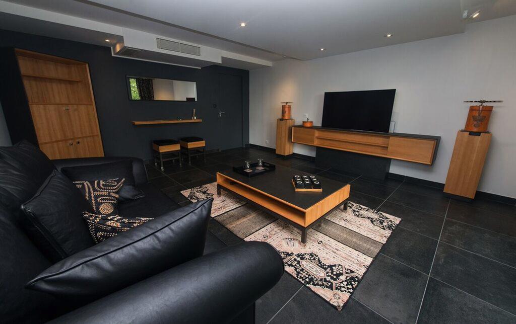 Chambres D'Hotes Domaine De Nazere Avezan Экстерьер фото